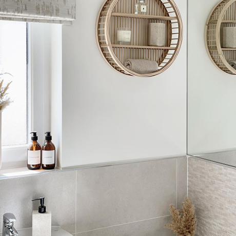 Knole Cream and Concept in bathroom