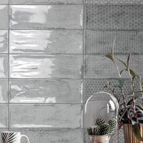 Arles silver décor mix metro tile Stacked on Bathroom wall