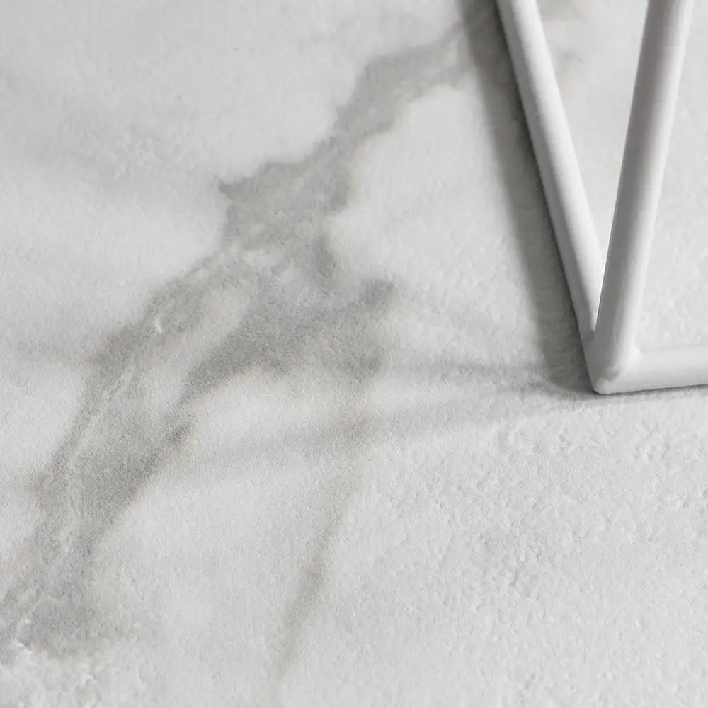 Marble effect detailing of the Kingston white matt floor tile