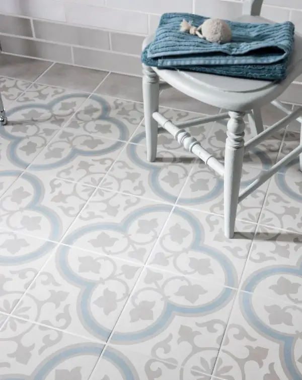 white patterned havana tiles