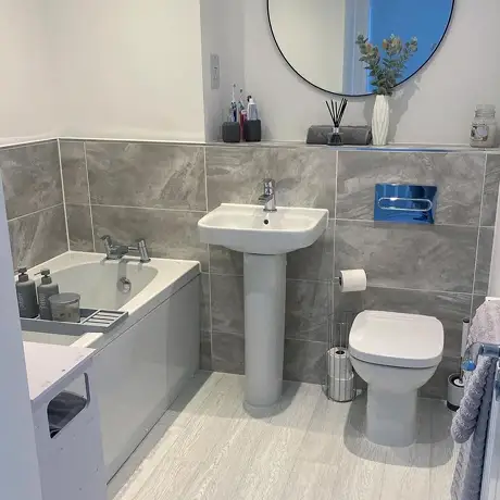 Grey and white bathroom featuring Stoneware Flint Silk