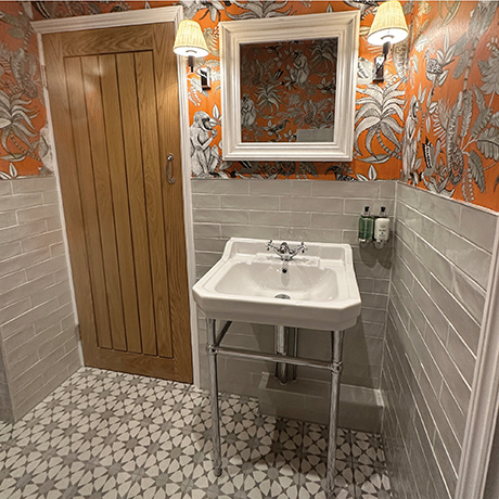 Characterful bathroom featuring Poitiers White and Cuban Silver Star