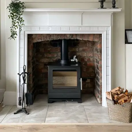 Tiled fire hearth floor for wood burner