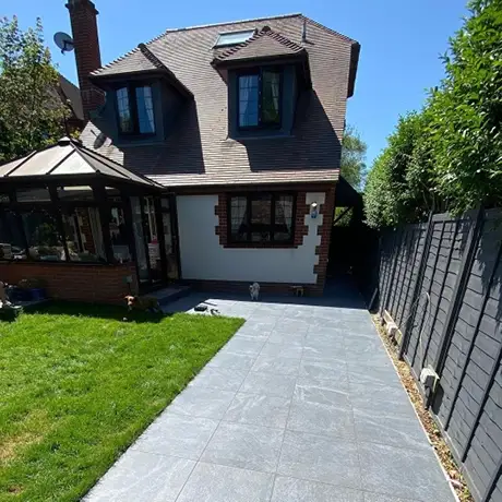 Outdoor patio with grey antracite tiles