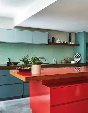 red and green kitchen