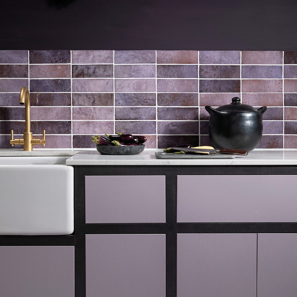 Dyroy Aubergine Tile