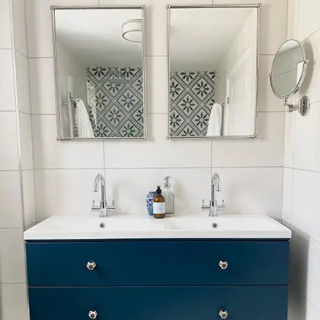 White bathroom wall tiles