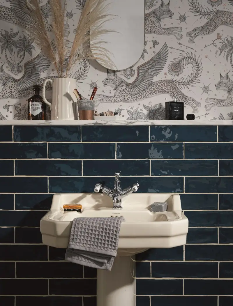 Poitiers Azure Blue tiles with wallpaper