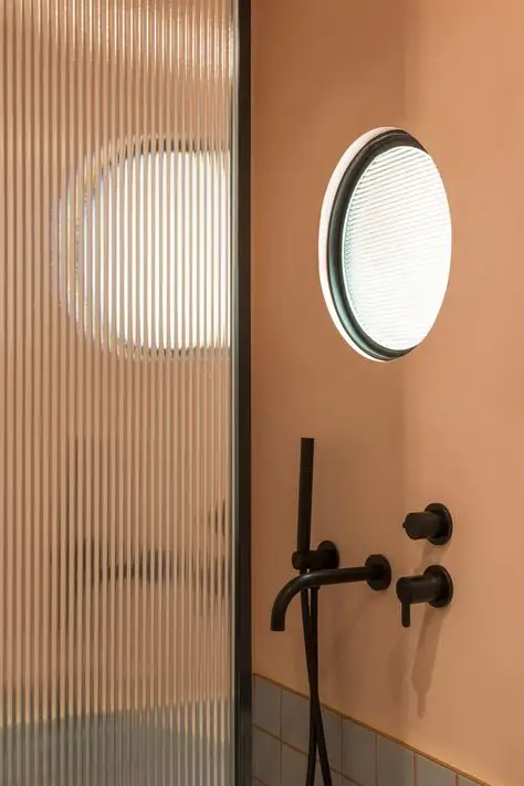 Fluted bathroom finishes