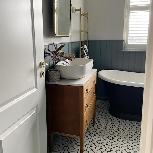 4 of the Best Bathroom Colour Combinations
