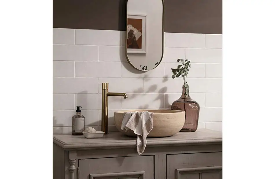 Alba Blanco crackle effect tiles