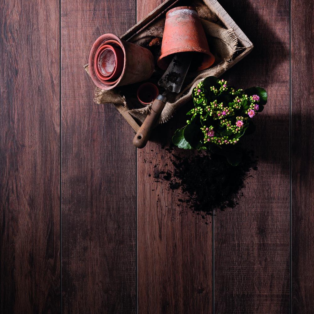How to Pair your Wood-effect Tiles with your Interior Decor