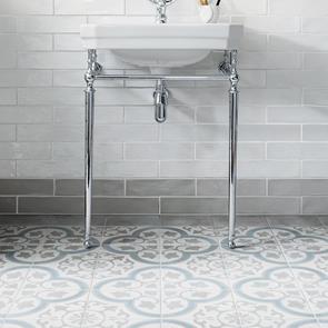 Poitiers moonlight grey gloss tile being used as an upstand in a traditional styled bathroom