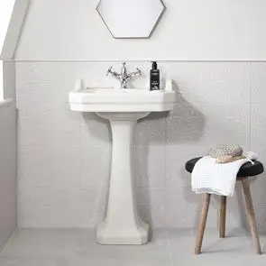Bathroom splashback Eco Tiled with Cliveden Concept white décor